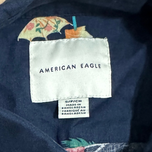 American Eagle Beach Shirt Palm Tree Blue Short Sleeve Button Up Summer Small - Picture 4 of 6